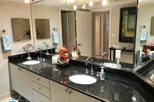 6917 Collins Ave, Miami Beach, FL 33141 - Photo 23