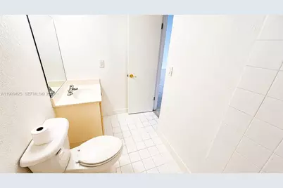 4255 N University Dr #308, Sunrise, FL 33351 - Photo 17