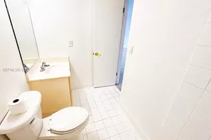 4255 N University Dr, Sunrise, FL 33351 - Photo 17