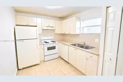 4255 N University Dr #308, Sunrise, FL 33351 - Photo 5