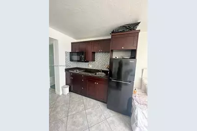 6484 Indian Creek Dr #214, Miami Beach, FL 33141 - Photo 3