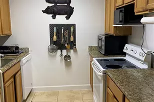 1855 NE 121st St, North Miami, FL 33181 - Photo 9