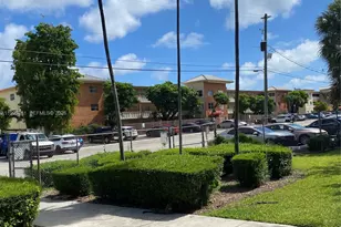 1855 NE 121st St, North Miami, FL 33181 - Photo 19