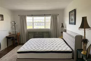 1855 NE 121st St, North Miami, FL 33181 - Photo 7