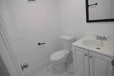 6780 W 2nd Ct #212, Hialeah, FL 33012 - Photo 17