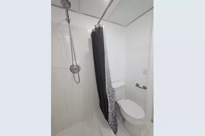 823 NE 199th St #104-12, Miami, FL 33179 - Photo 37