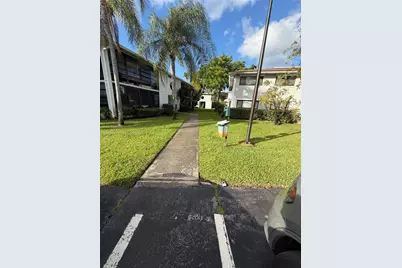 823 NE 199th St #104-12, Miami, FL 33179 - Photo 3