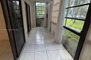 823 NE 199th St, Miami, FL 33179 - Photo 5