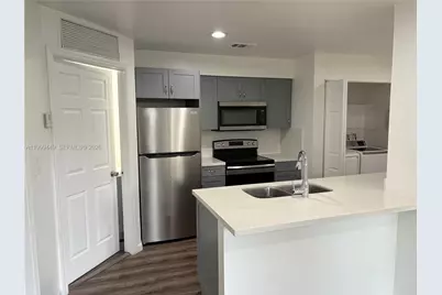 [Address not provided], Hialeah, FL 33015 - Photo 5