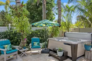 200 Blossom Ln, Palm Beach Shores, FL 33404 - Photo 23