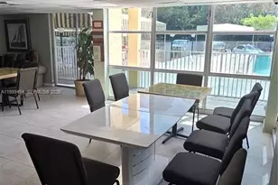 210 172nd St, Sunny Isles Beach, FL 33160 - Photo 3