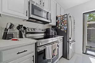 3627 Cocoplum Cir, Coconut Creek, FL 33063 - Photo 3