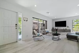 3627 Cocoplum Cir, Coconut Creek, FL 33063 - Photo 7