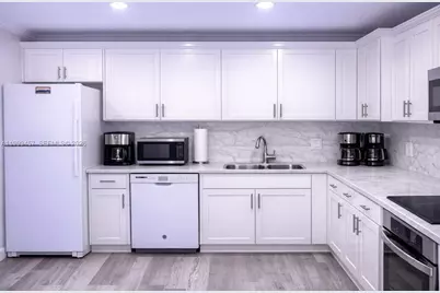 2420 SW 81st Ave #403, Davie, FL 33324 - Photo 3