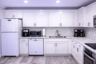 2420 SW 81st Ave, Davie, FL 33324 - Photo 3