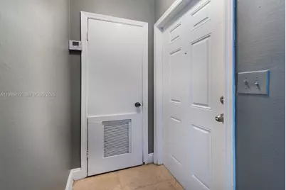 1429 SW 9th St #4, Fort Lauderdale, FL 33312 - Photo 13