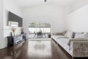 18427 NW 9th Ct, Pembroke Pines, FL 33029 - Photo 21