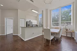 19501 W Country Club Dr, Aventura, FL 33180 - Photo 3