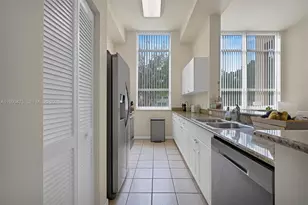 19501 W Country Club Dr, Aventura, FL 33180 - Photo 5