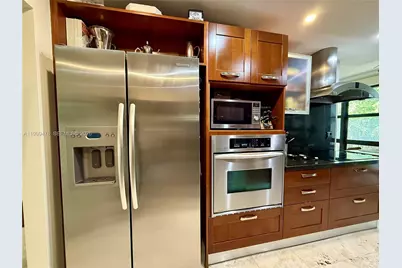 1121 Crandon Blvd #E107, Key Biscayne, FL 33149 - Photo 5