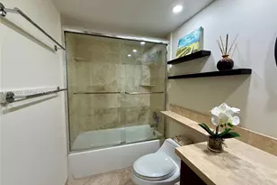 1121 Crandon Blvd, Key Biscayne, FL 33149 - Photo 15