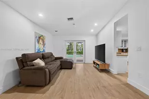 8400 SW 178th St, Palmetto Bay, FL 33157 - Photo 11