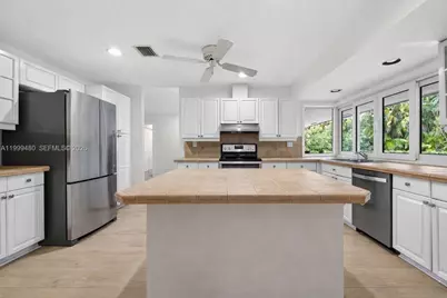 8400 SW 178th St, Palmetto Bay, FL 33157 - Photo 15