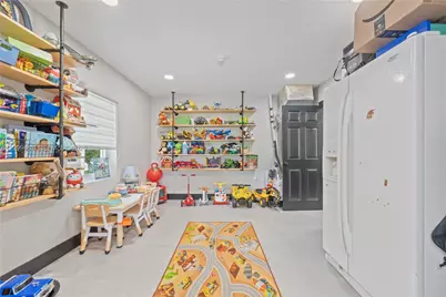 18462 SW 88th Pl, Cutler Bay, FL 33157 - Photo 27