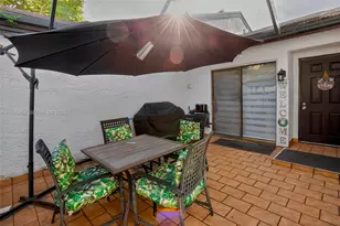 6445 W Pinehurst Cir W, Tamarac, FL 33321 - Photo 3