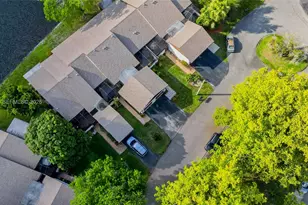 6445 W Pinehurst Cir W, Tamarac, FL 33321 - Photo 25