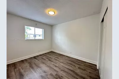 2325 Arthur St #9, Hollywood, FL 33020 - Photo 15