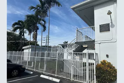 2325 Arthur St #9, Hollywood, FL 33020 - Photo 29