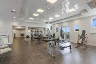 4775 Collins Ave, Miami Beach, FL 33140 - Photo 31