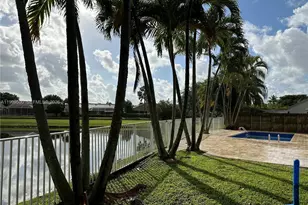 9841 Ridge Creek Rd, Boca Raton, FL 33496 - Photo 23