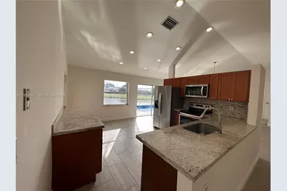 9841 Ridgecreek Rd, Boca Raton, FL 33496 - Photo 11