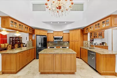 1250 Wiley St, Hollywood, FL 33019 - Photo 9