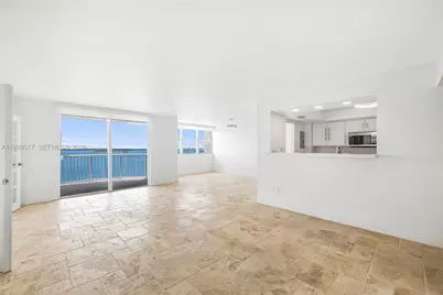 1420 Brickell Bay Dr #1401A, Miami, FL 33131 - Photo 3