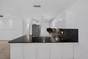 1413 Sunset Harbour Dr, Miami Beach, FL 33139 - Photo 11