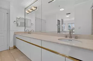 1413 Sunset Harbour Dr, Miami Beach, FL 33139 - Photo 23