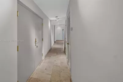 1413 Sunset Harbour Dr #209, Miami Beach, FL 33139 - Photo 5