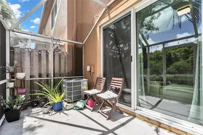 1492 Veracruz Ln #4-4, Weston, FL 33327 - Photo 31