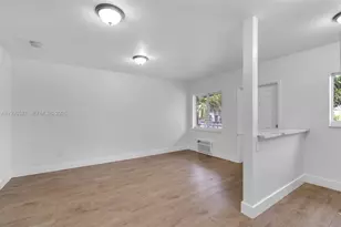 5549 NE Miami Ct, Miami, FL 33137 - Photo 5