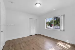 5549 NE Miami Ct, Miami, FL 33137 - Photo 7