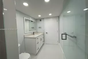 4725 SW 62nd Ave, Davie, FL 33314 - Photo 7