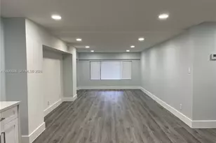 4725 SW 62nd Ave, Davie, FL 33314 - Photo 3