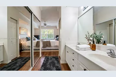 26 Royal Palm Way #201, Boca Raton, FL 33432 - Photo 27