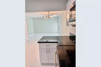 5888 W 25th Ct #5, Hialeah, FL 33016 - Photo 9