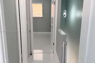 5888 W 25th Ct, Hialeah, FL 33016 - Photo 57