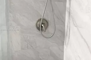 5888 W 25th Ct, Hialeah, FL 33016 - Photo 47