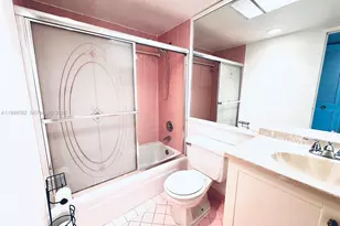 250 174th St, Sunny Isles Beach, FL 33160 - Photo 23